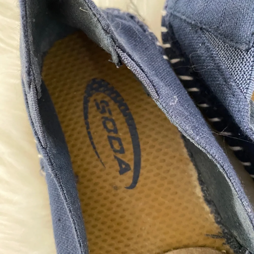 Soda blue and white espadrille, Sz. 8.5